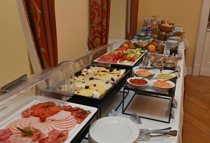 Castle Hotel Grof Degenfeld Superior