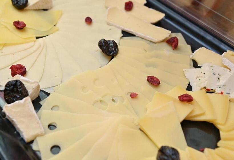 Castle Hotel Grof Degenfeld Superior