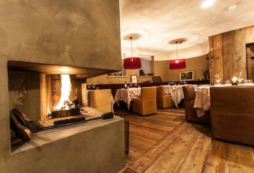 Chalet Eden Eco Hotel, Restaurant & Wellness