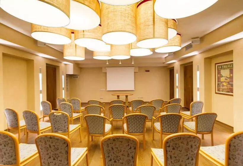 Chalet Eden Eco Hotel, Restaurant & Wellness