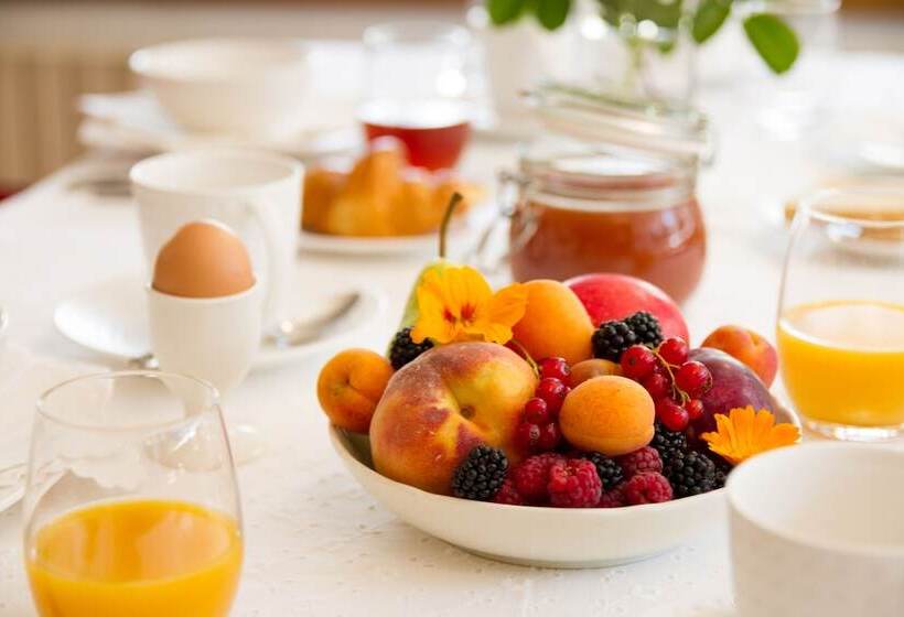 Chalet Eden Eco Hotel, Restaurant & Wellness