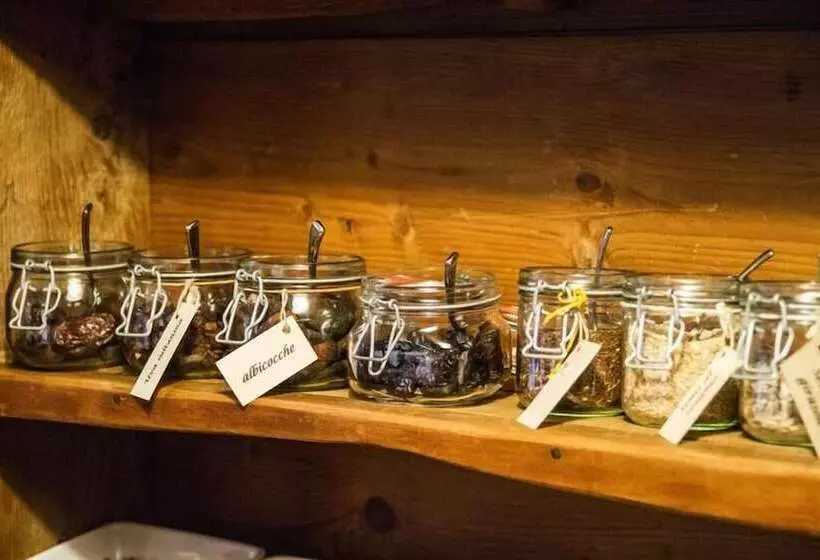 Chalet Eden Eco Hotel, Restaurant & Wellness