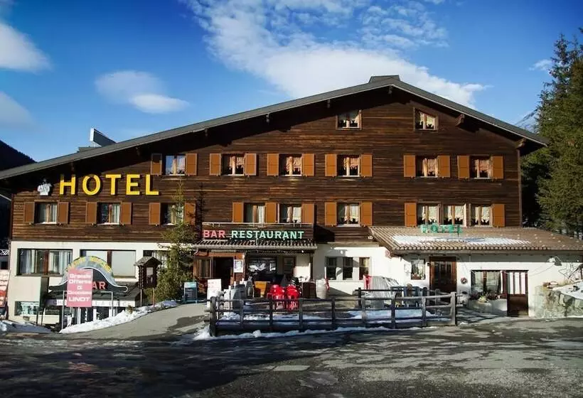 Отель Au Bivouac De Napoléon