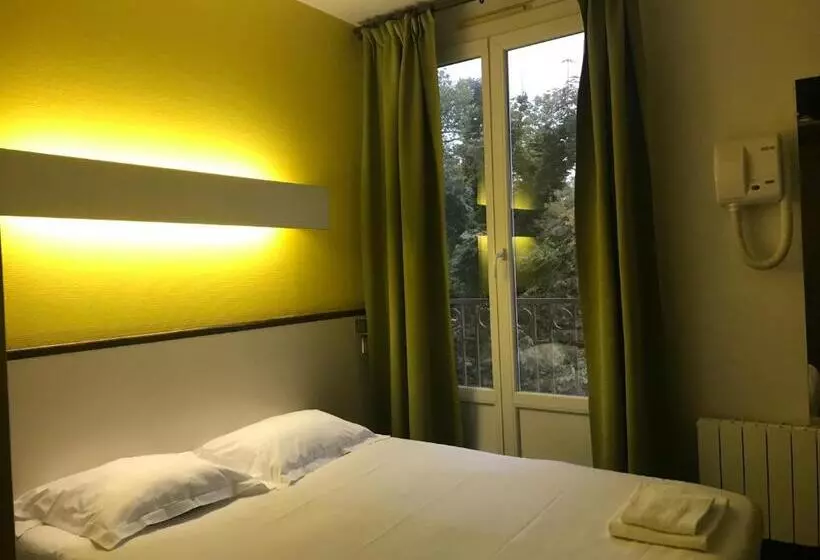 ホテル Bar Restaurant Couleurs Sud