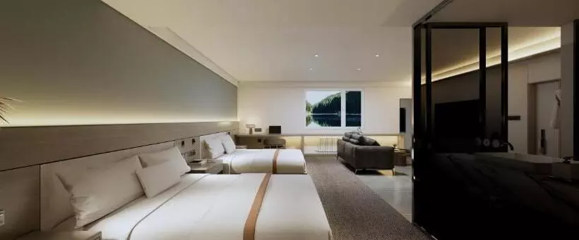 Отель Berghof Am See