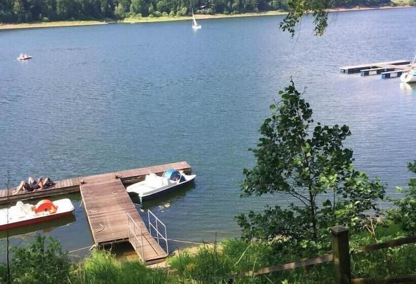 호텔 Berghof Am See