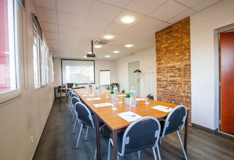 Best Hotel Lyon   Saint Priest