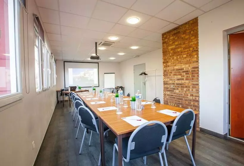 Best Hotel Lyon Saint Priest