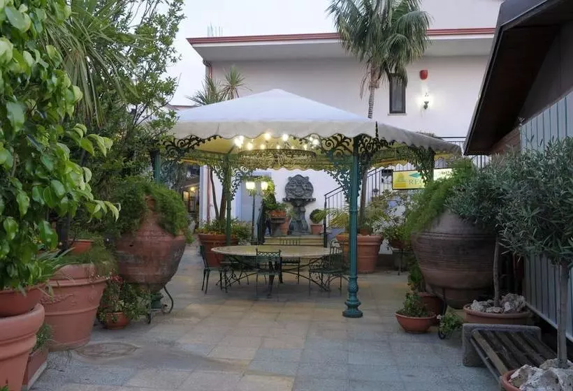 Отель Blumentag