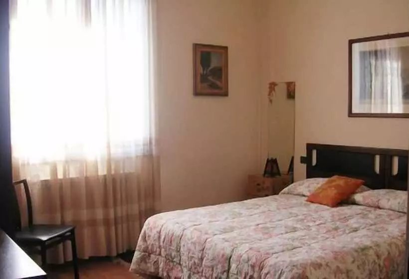 Hotelli Collevento Beb