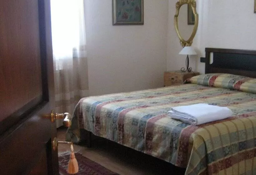 Hotelli Collevento Beb