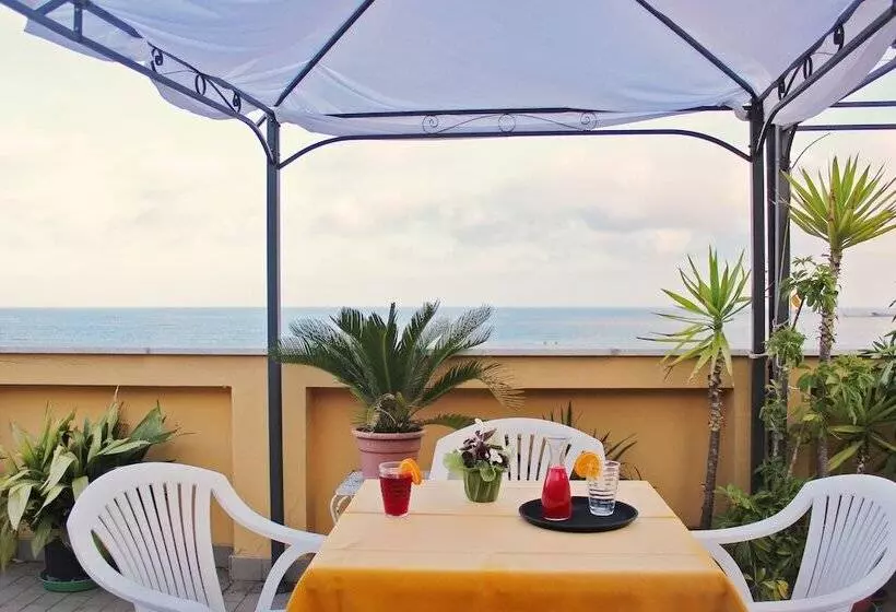 בית מלון כפרי Garden