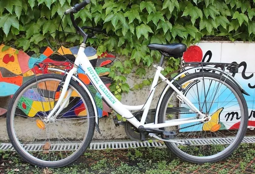 בית מלון כפרי Garden