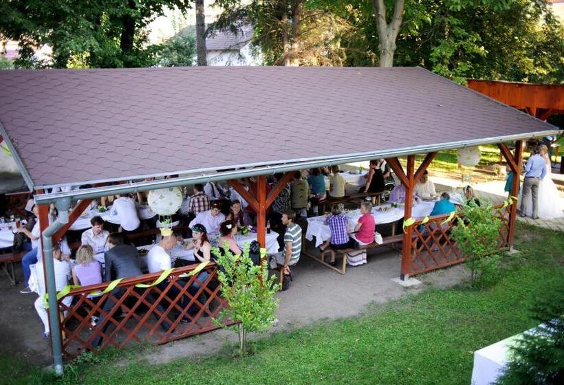 בית מלון כפרי Grand