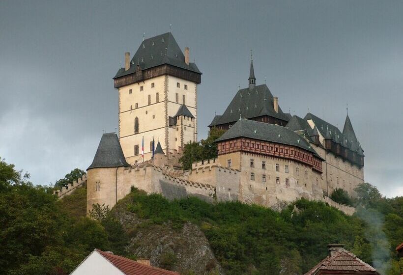 בית מלון כפרי Grand