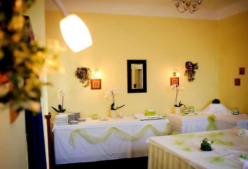 בית מלון כפרי Grand