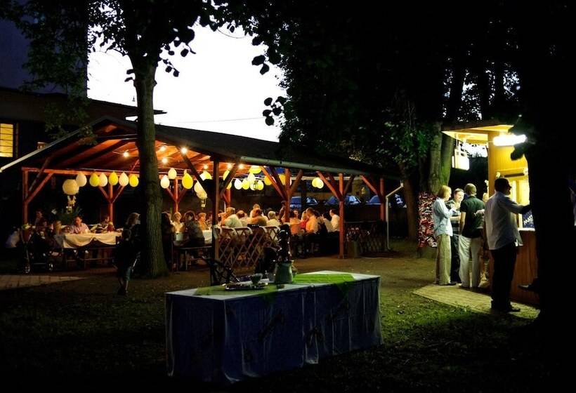 בית מלון כפרי Grand