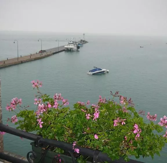 هتل Le Continental