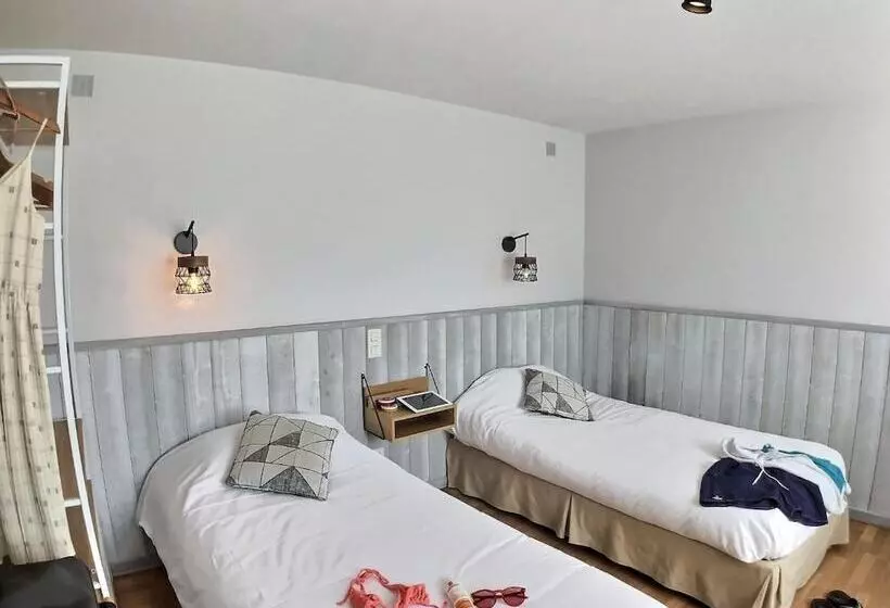 호텔 Logis Hôtel Du Cygne