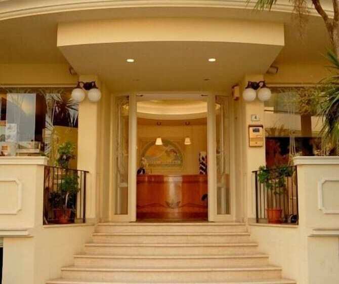 호텔 Mocambo Piscina E Spiaggia