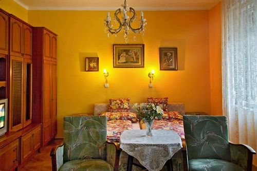 فندق Mohácsi Panzió