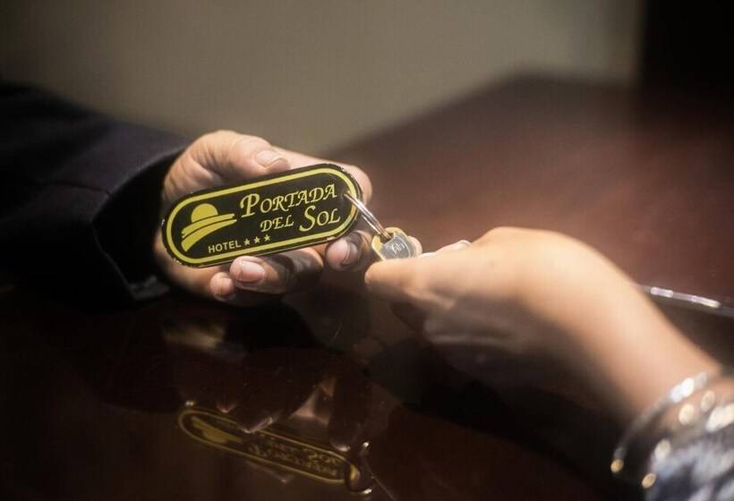هتل Portada Del Sol