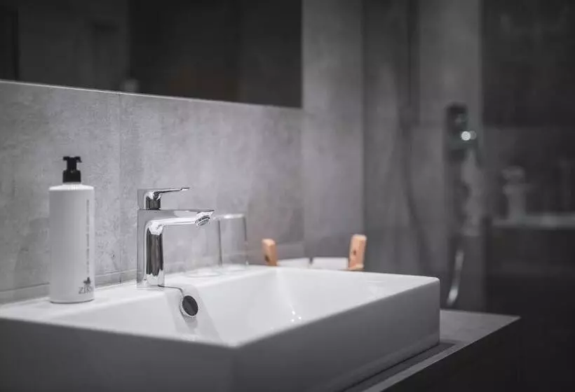 Kronplatz Resort Berghotel Zirm