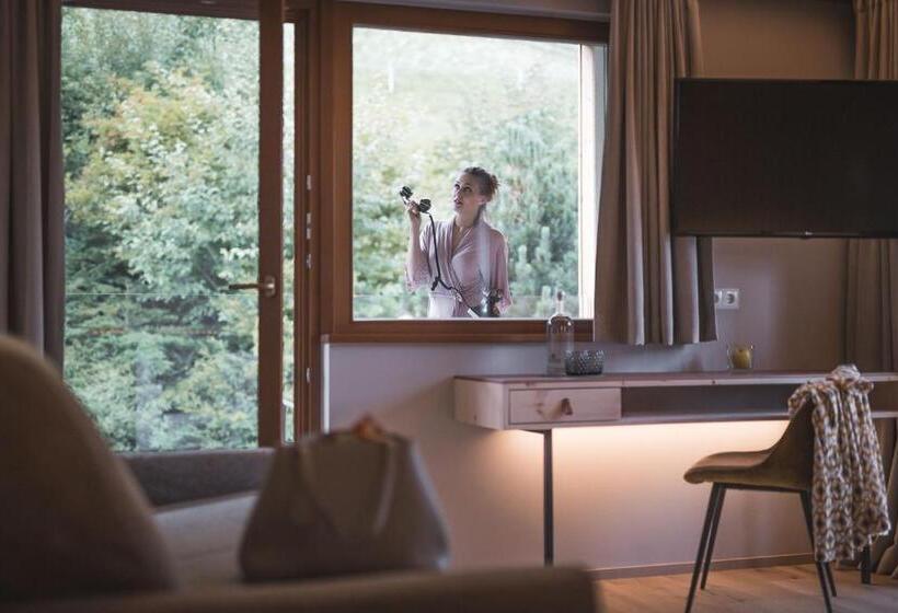 Kronplatz Resort Berghotel Zirm