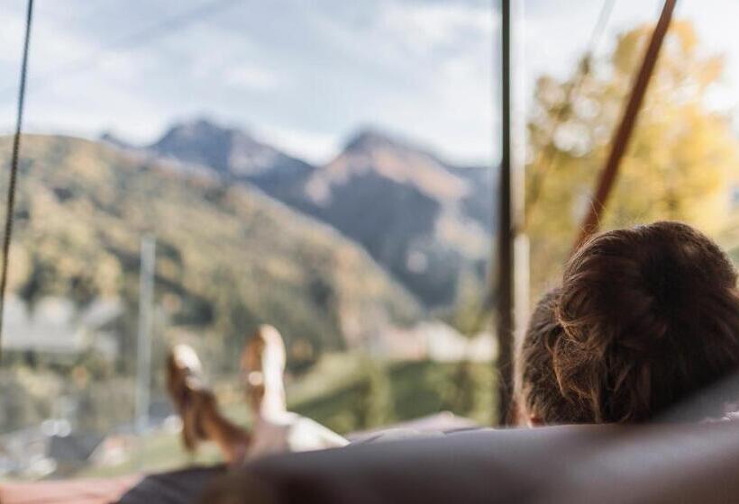 Kronplatz Resort Berghotel Zirm