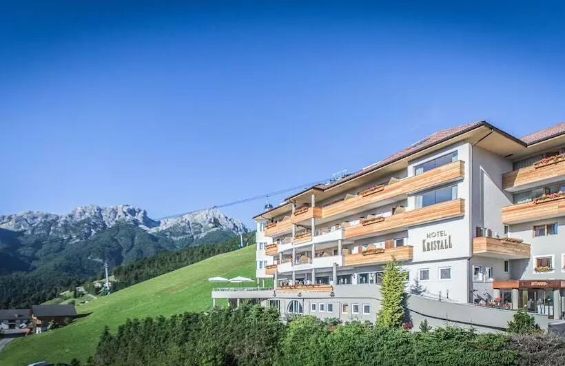 Kronplatz Resort Hotel Kristall
