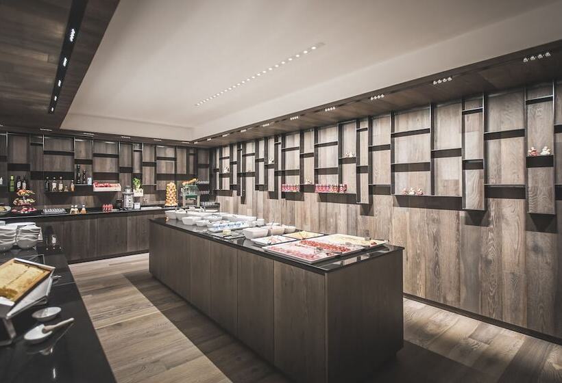 Kronplatz Resort Hotel Kristall