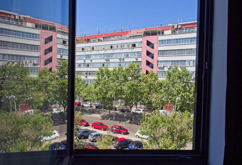 Hotel DWO Colours Alcalá