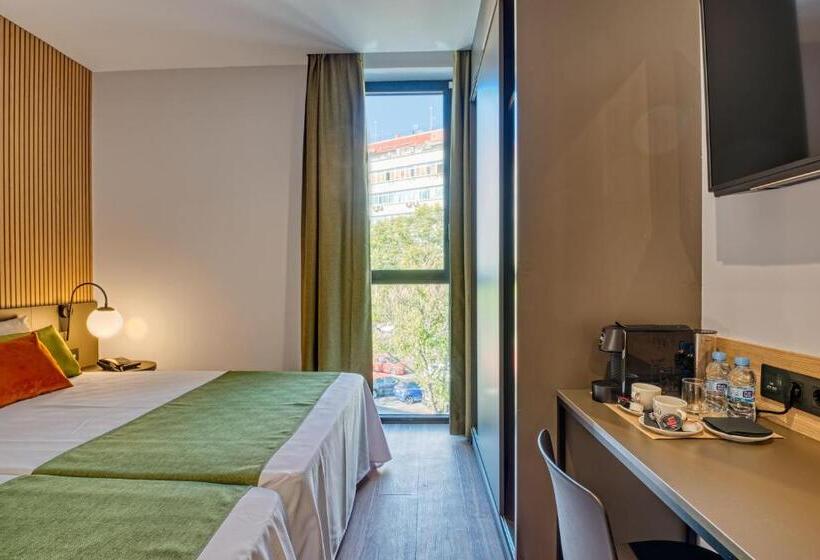 Hotel DWO Colours Alcalá