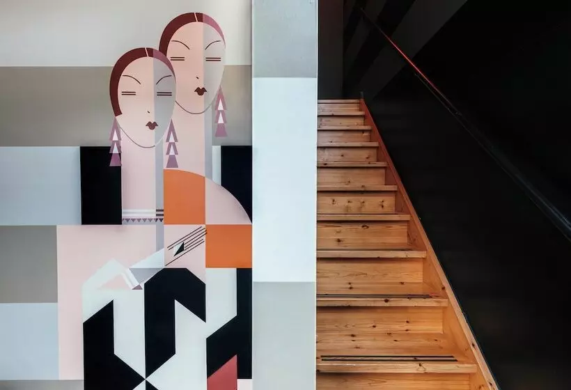 Design Hotel Modez