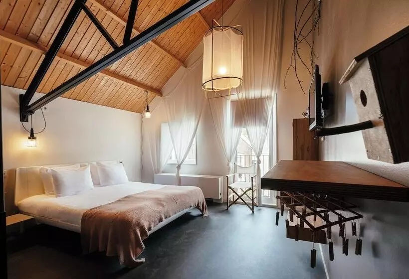 Design Hotel Modez