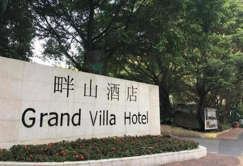 Grand Villa