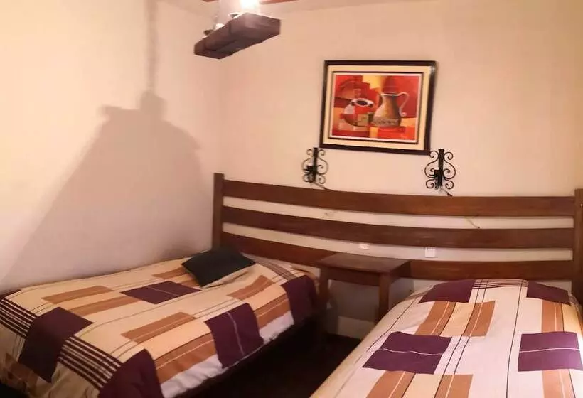 Hostal La Casona