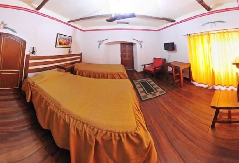 Hostal La Casona
