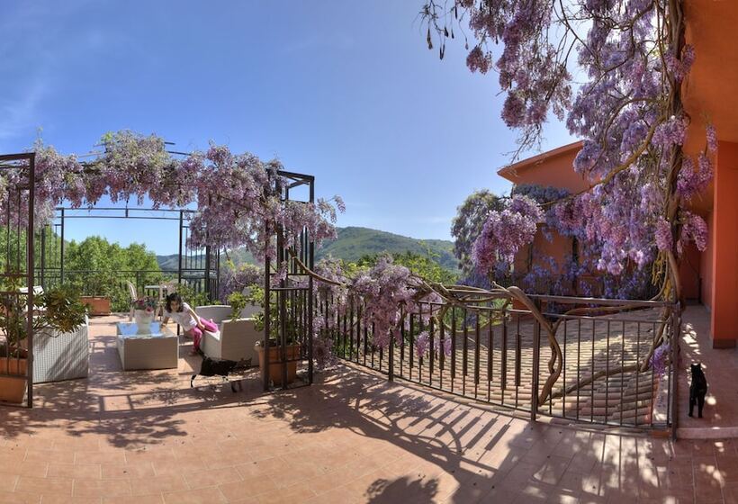 فندق Agriturismo Al Poggetto