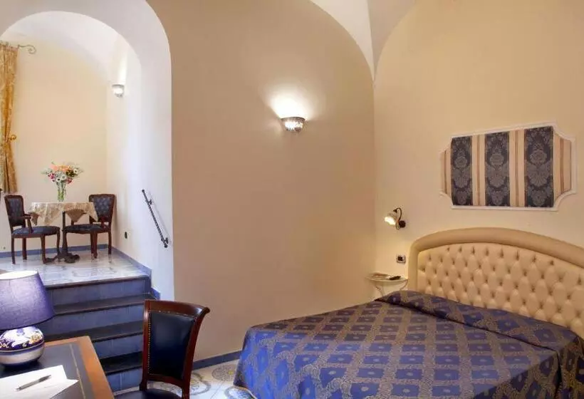 Отель Albergo L Antico Convitto