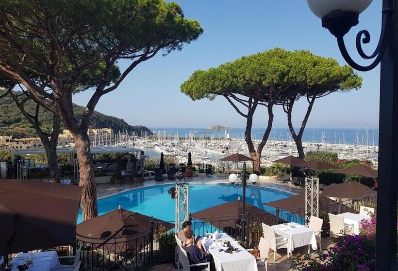 فندق Cala Del Porto Punta Ala