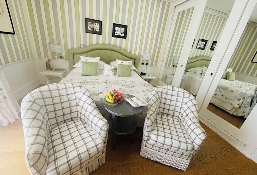 فندق Cala Del Porto Punta Ala