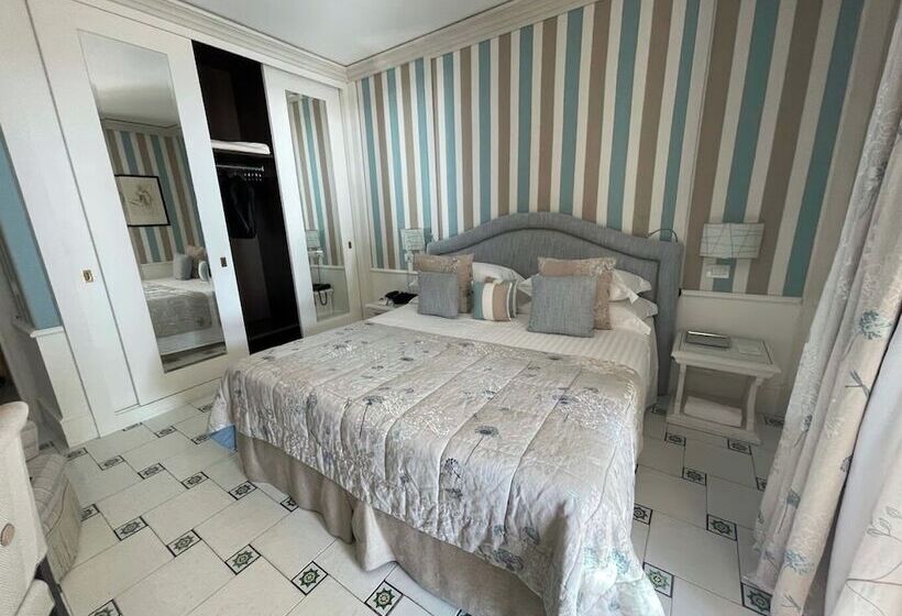 فندق Cala Del Porto Punta Ala