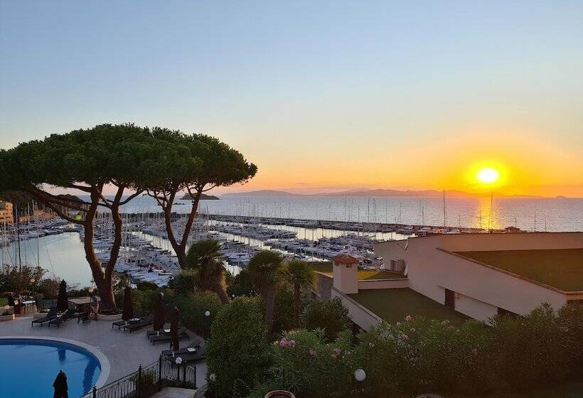 فندق Cala Del Porto Punta Ala