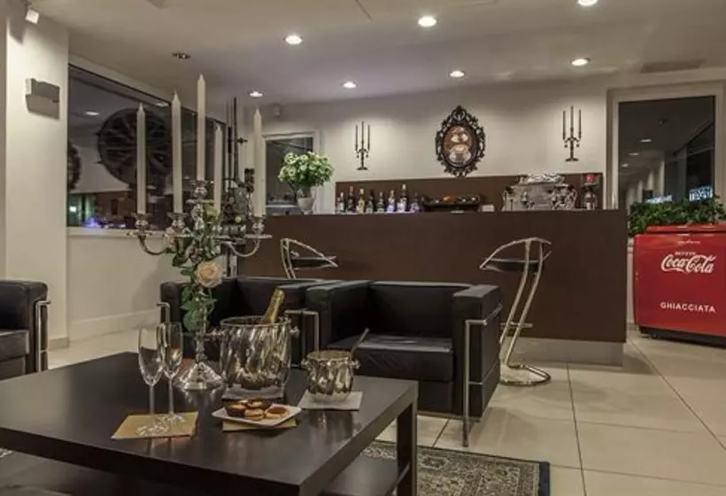 هتل Benaco Garda S