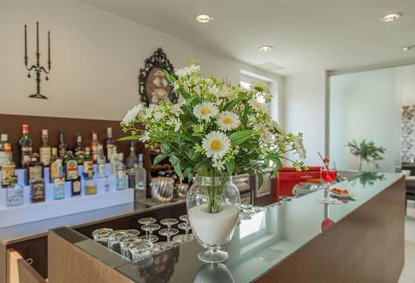 فندق Benaco Garda S