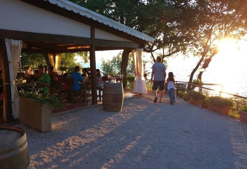 فندق Cerquestra Camping Village