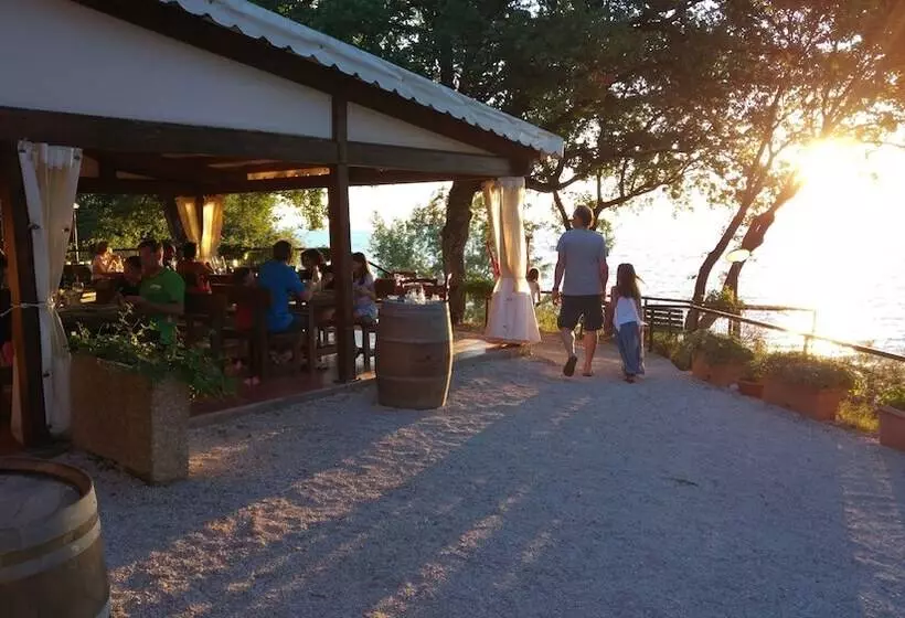 ホテル Cerquestra Camping Village