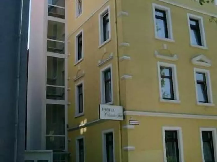 Отель Classic Inn