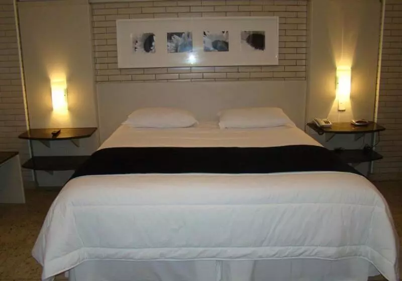 ホテル Confiance Soho Batel